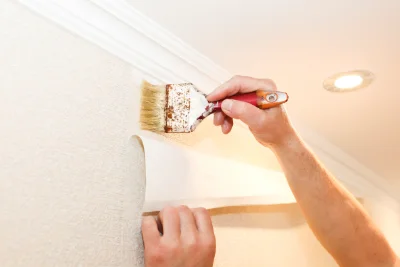 Pose de papier peint à Cristinacce — revêtements muraux et toiles de verre